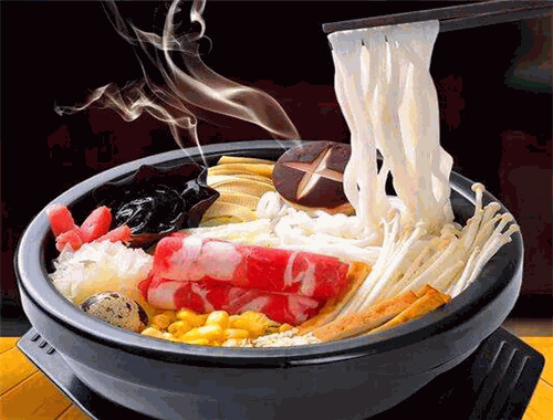 雲(yún)之肴過(guò)橋米線