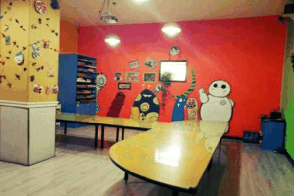 米洛瓦國際美術(shù)