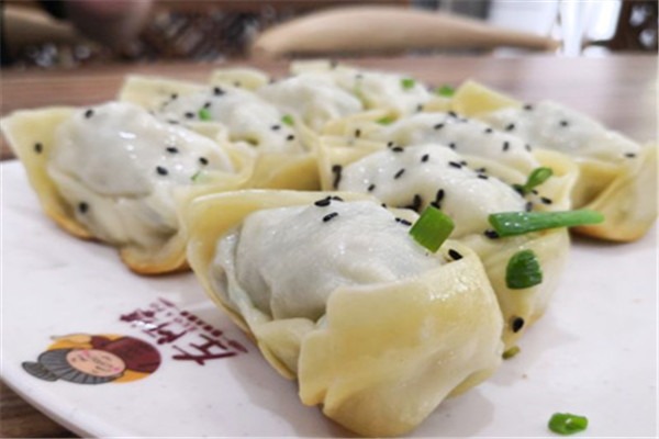 左阿婆崇明餛飩加盟
