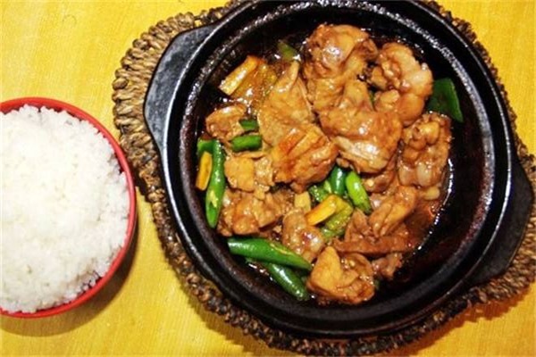 福來(lái)財(cái)黃燜雞加盟