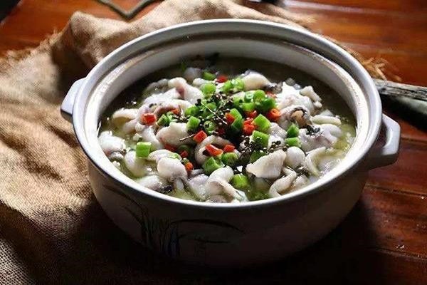 麻麻愛酸菜魚