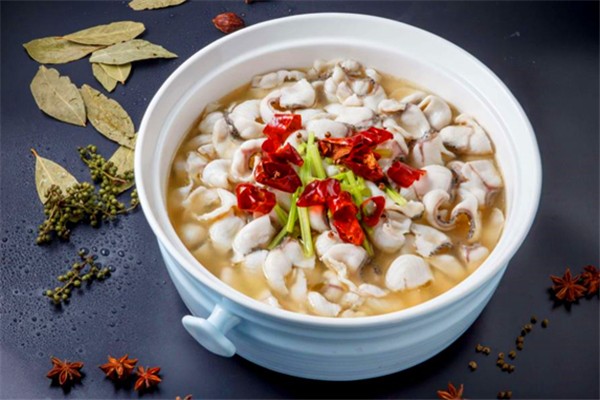 范成良特色酸菜魚(yú)