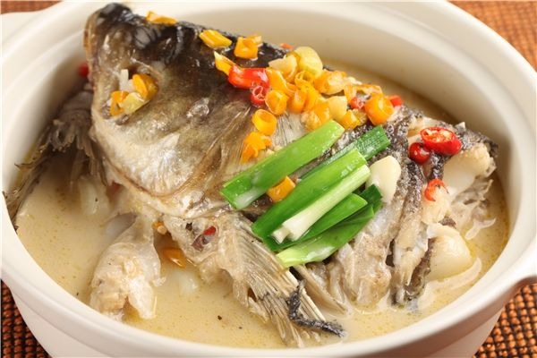 官渝府美蛙魚頭加盟