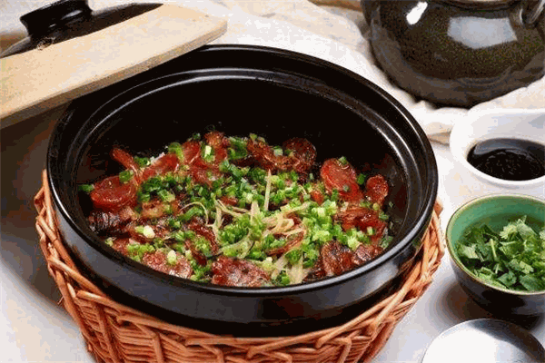 愛上煲仔飯加盟