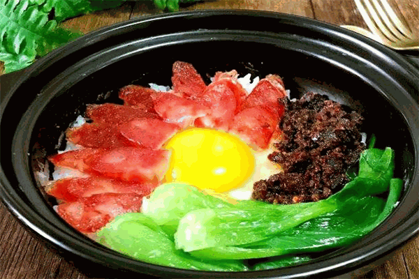 愛上煲仔飯加盟