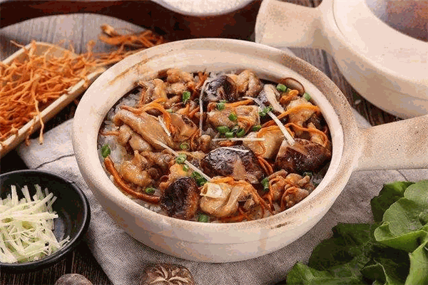 榮記煲仔飯