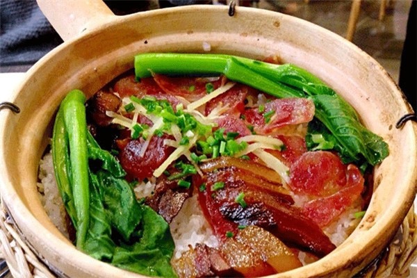 閣調(diào)煲仔飯