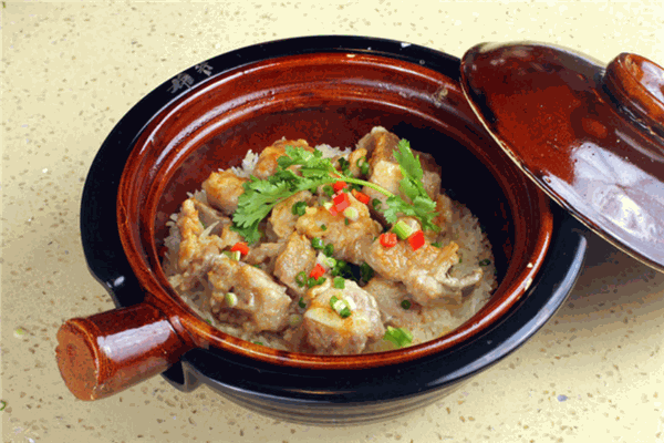 皇潮煲仔飯