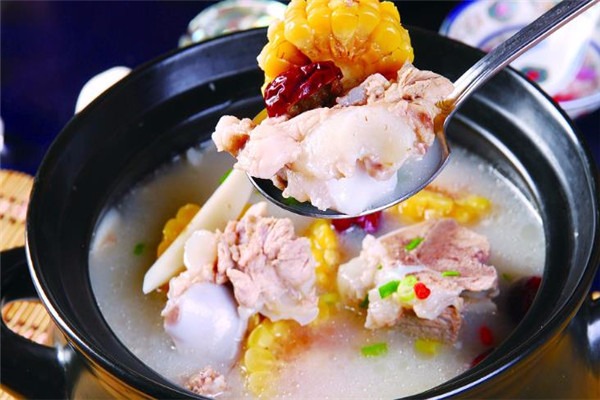 咸肉菜飯骨頭煲火鍋加盟