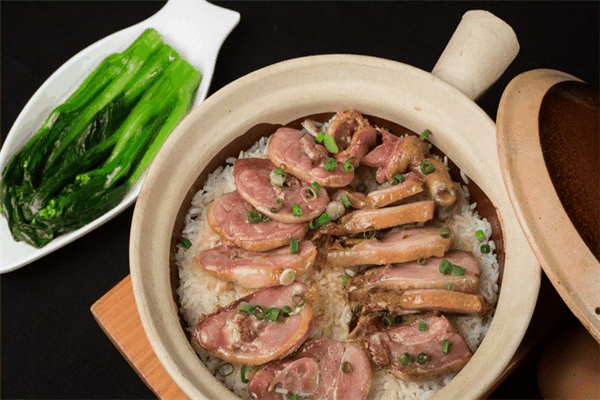 程小姐私房煲仔飯