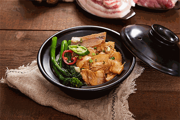 幸福煲仔飯