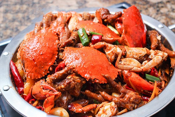 滿(mǎn)牛肉蟹煲