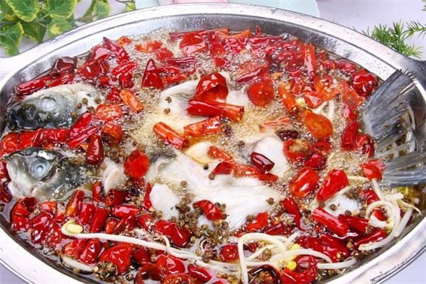 廚霸王酸菜魚館