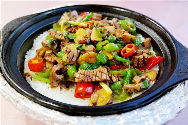 惠粵軒煲仔飯加盟