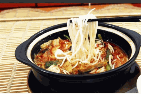 阿香過(guò)橋米線