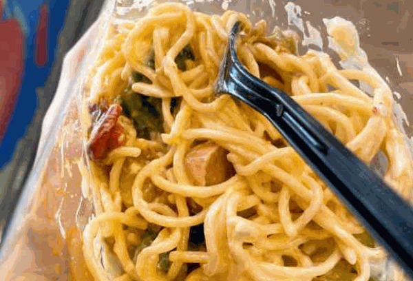 滋味禾軒撈撈面加盟