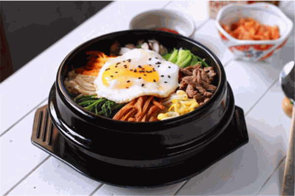煲飯?zhí)檬伆栾? /></p><p><br></p>
                </div>
                <div   id=