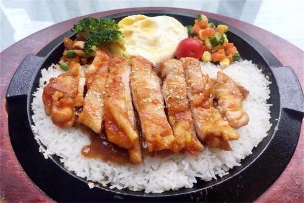 超雞動(dòng)力鐵板雞扒飯