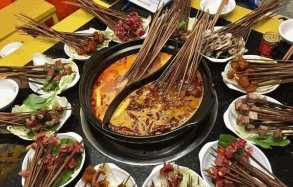 小琤肝串串香