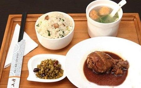 阿夢菜飯骨頭湯