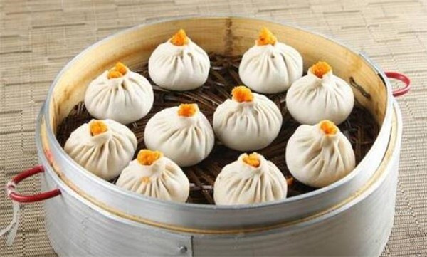 龍袍湯包子