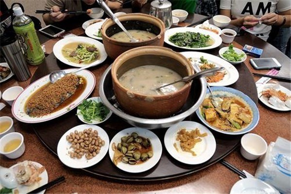 漁小魚火鍋