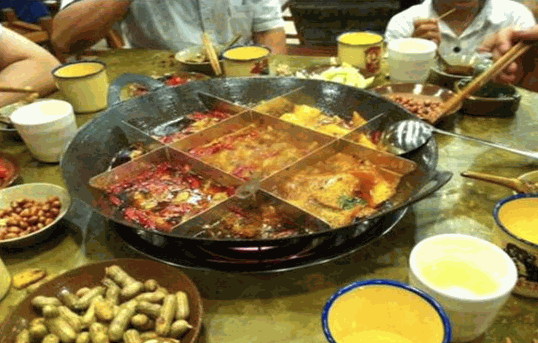 九格子重慶火鍋
