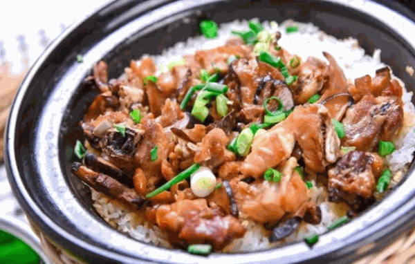 米滸煲仔飯