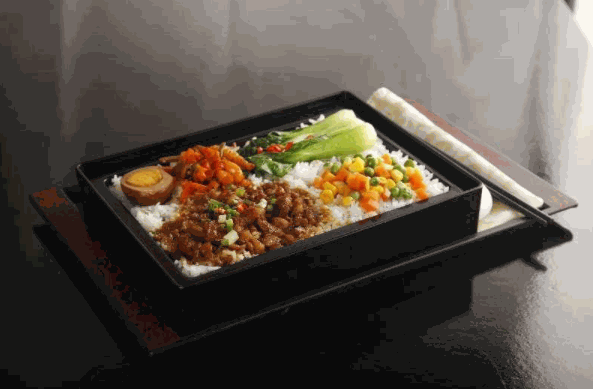 飯達(dá)人臺(tái)式便當(dāng)