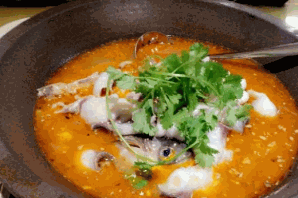 漁天堂石鍋魚