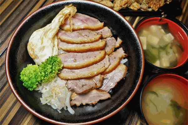 一樂燒肉丼飯