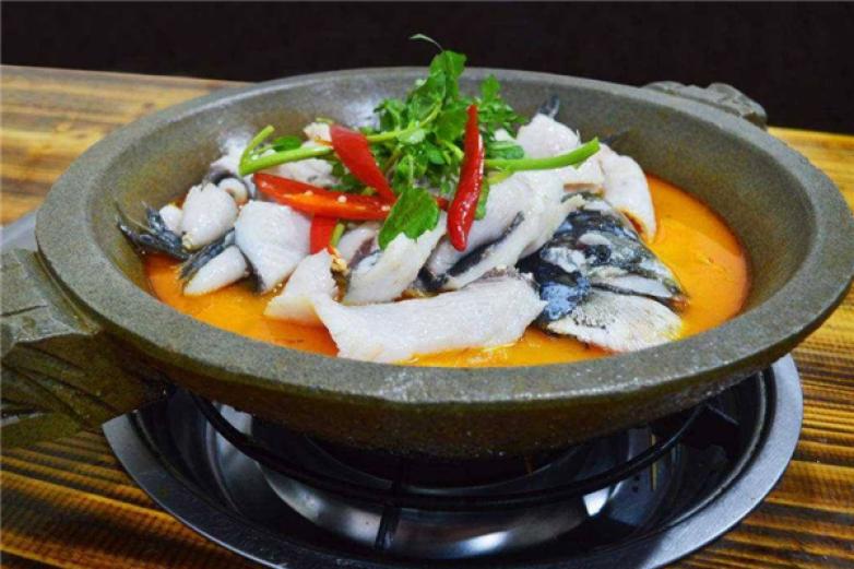 謝崗石鍋魚(yú)