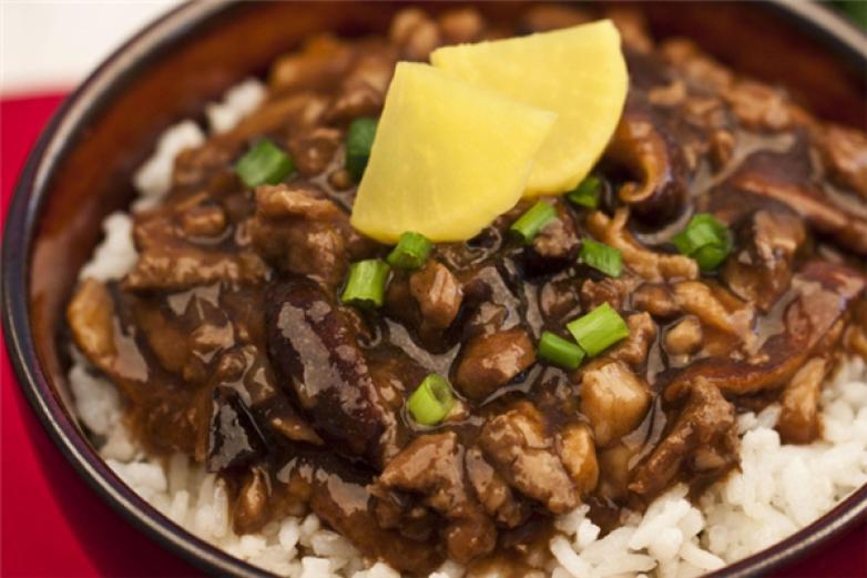 打鹵熊鹵肉飯