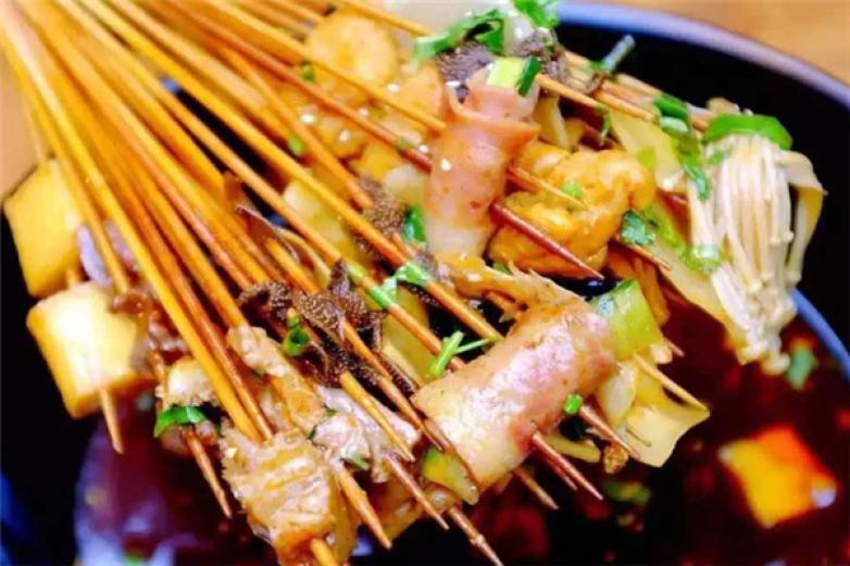 旋轉(zhuǎn)木馬小火鍋