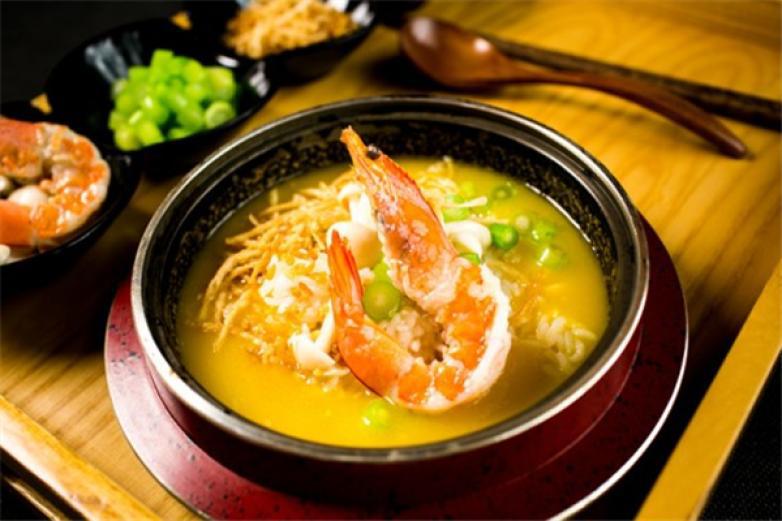 魚偵炭魚汁撈飯