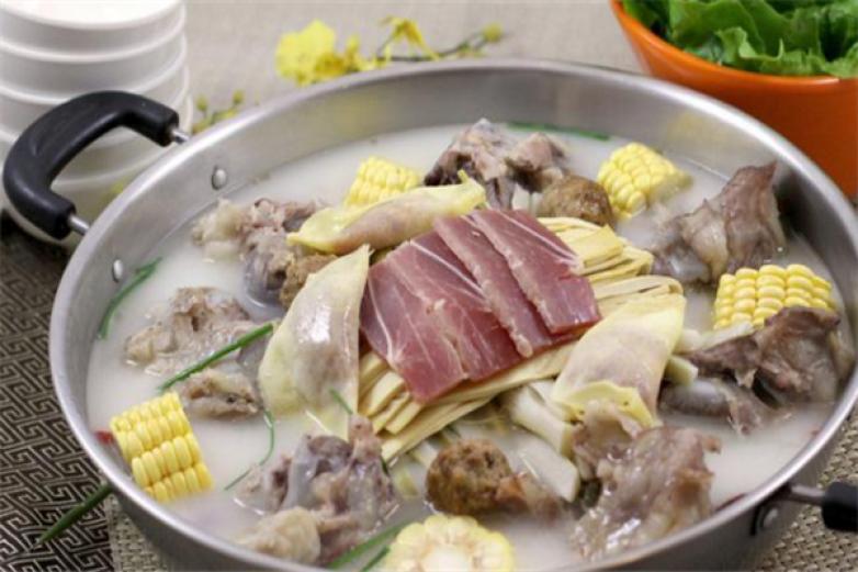 香香羊回轉(zhuǎn)小火鍋