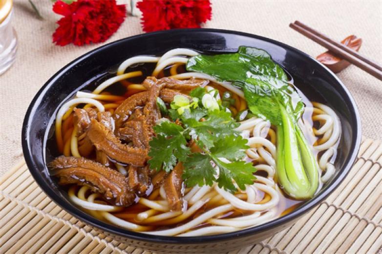 鈺花溪牛肉粉
