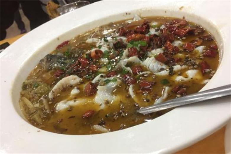 天成川菜館