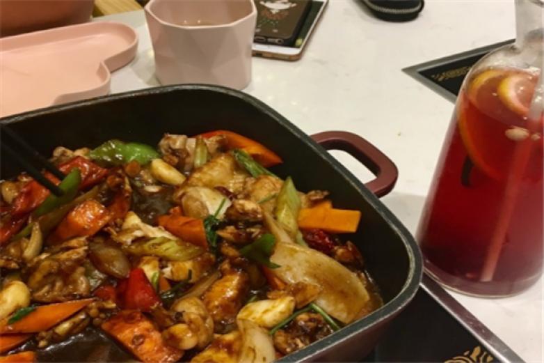 云鼎匯砂燜鍋