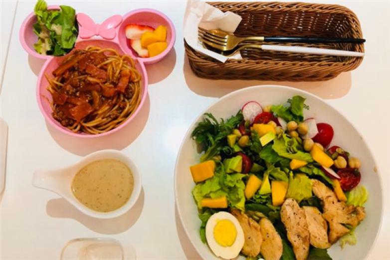 罐子里的約會沙拉輕食