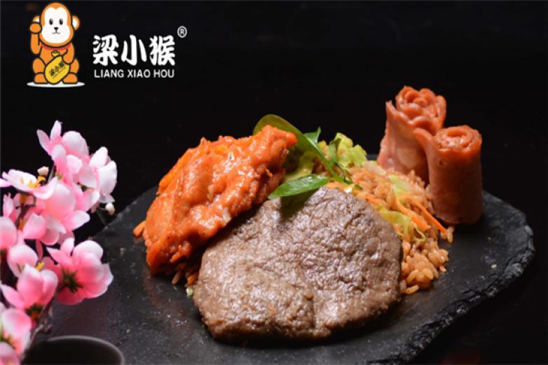 梁小猴港式鐵板炒飯