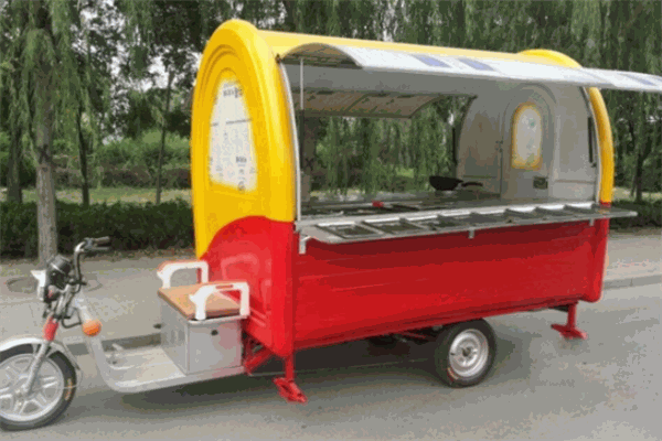 富春早餐車加盟