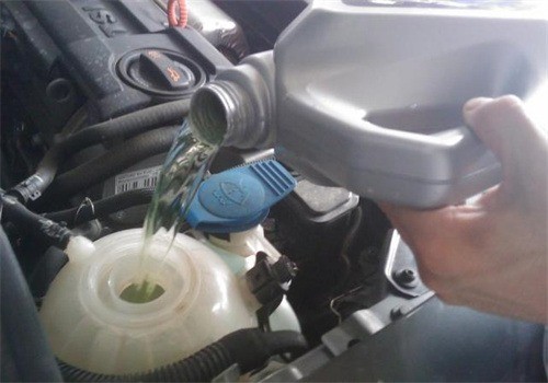 美佳潤機(jī)油加盟