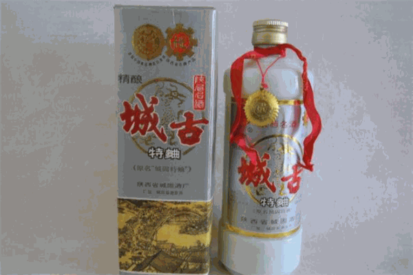 城古醇白酒加盟