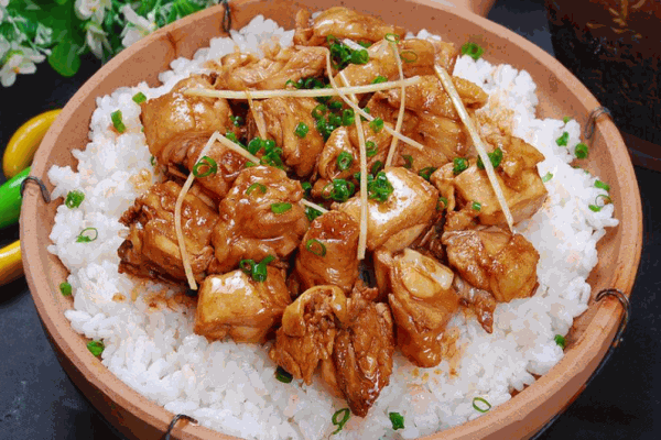 小蠻腰煲仔飯加盟