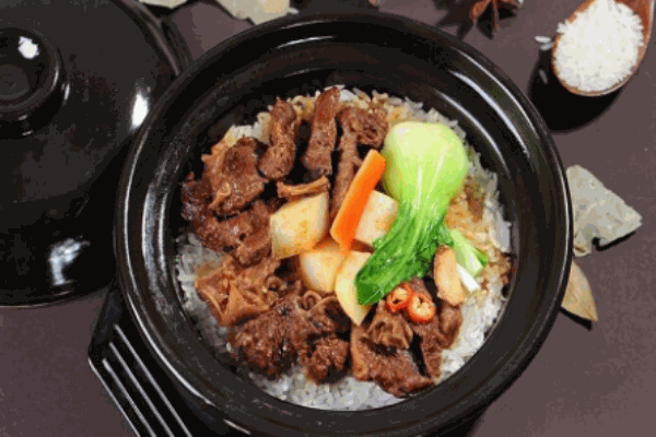 咪咪煲仔飯加盟