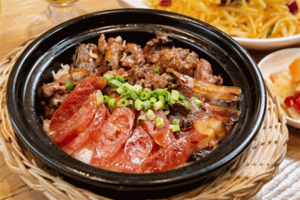二師兄煲仔飯加盟