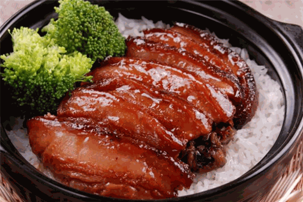 小哥哥煲仔飯加盟