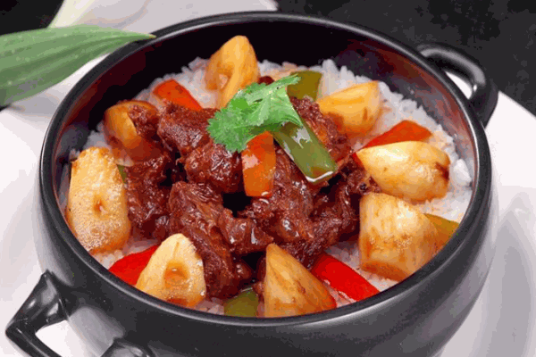 志強廣式煲仔飯加盟