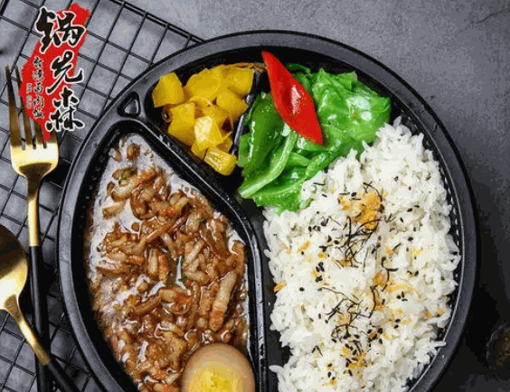 鍋先森鹵肉飯